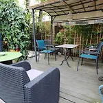 Bed & Breakfast Le 6 Bis