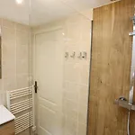 Le 6 Bis Bed & Breakfast