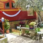 Le 6 Bis 3* Romans-sur-Isère