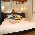 Frühstückspension Maison D'Hotes Le 6 Bis 3*