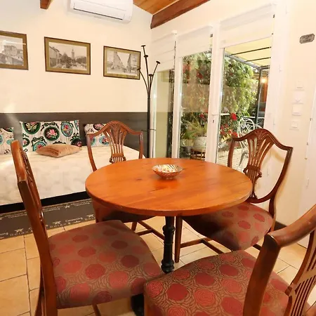Bed & Breakfast Et Roulotte