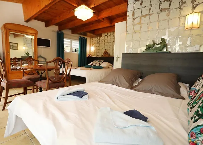 Maison D'Hotes Le 6 Bis 3*