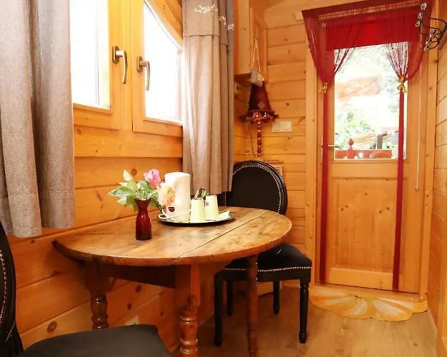 Maison D'Hotes Le 6 Bis 3* Роман-сюр-Изер