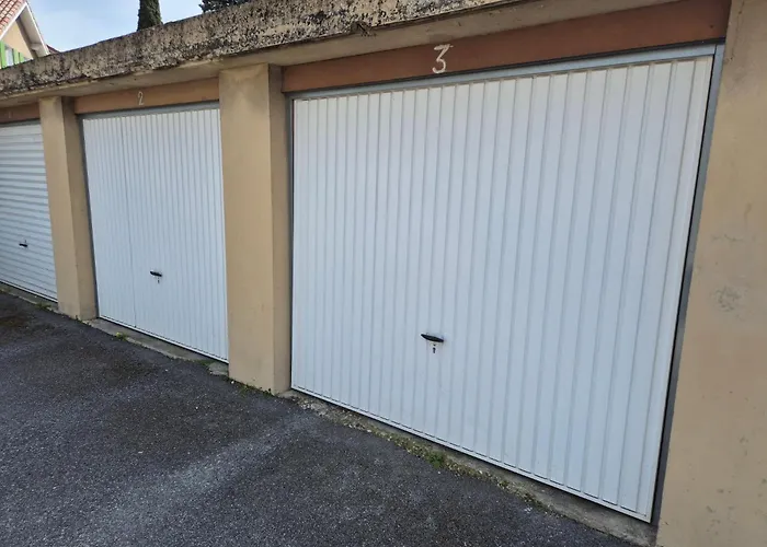 Maison D'Hotes Le 6 Bis לינה וארוחת בוקר 3*
